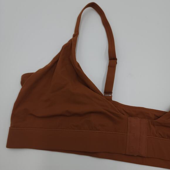 SKIMS Fits Everybody Adaptive Triangle Bralette in Bronze Size 4X - Picture 2 of 7